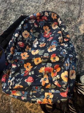 Polo by Ralph Lauren Navy Floral Canvas Backpackers and lunch pale